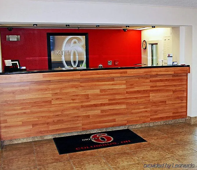 Hotel Super 8 By Wyndham Columbus West 2*,