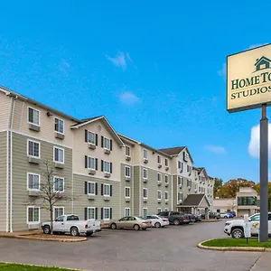 Motel Hometowne By Red Roof